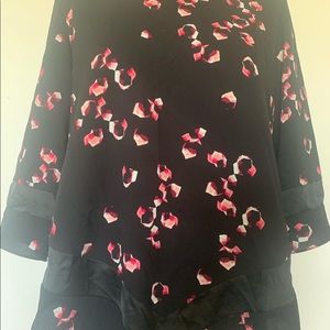 Alfani geometric shape blouse size xl